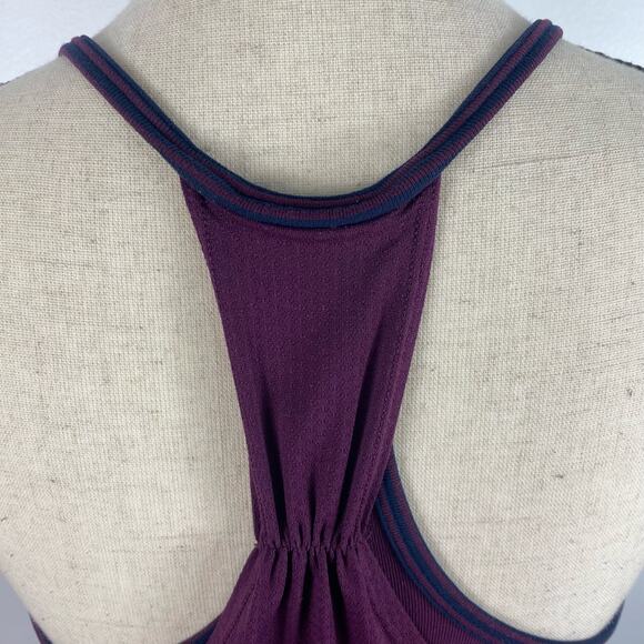 Lululemon No Limits Tank Top Plum Hyper Stripe Athletic Built in Bra Womens - Picture 8 of 12